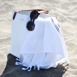 Cuyana Pebbled Leather Tote